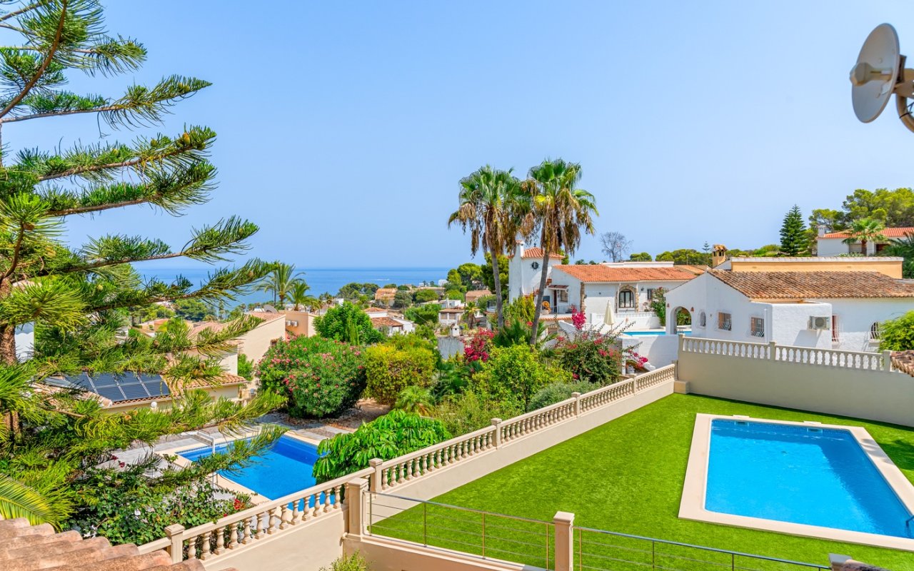 Resale - Villa - Benissa
