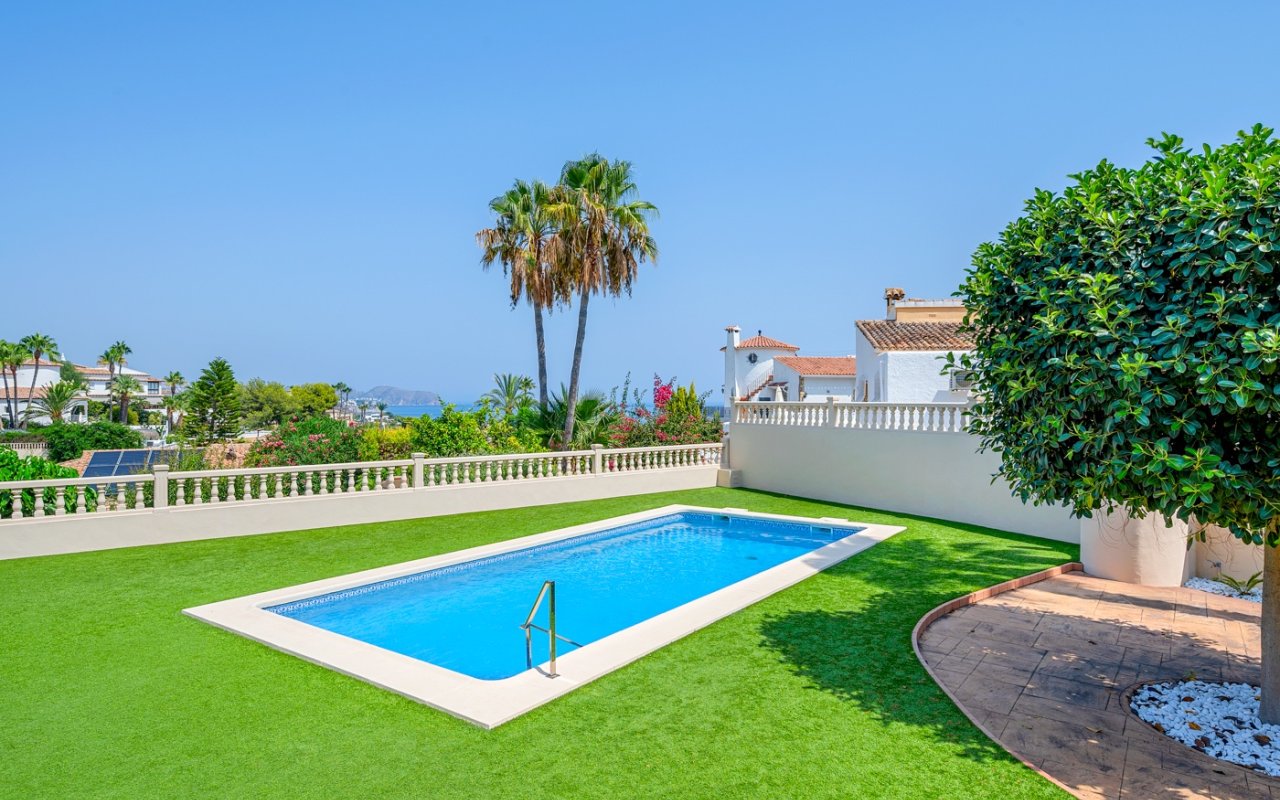 Resale - Villa - Benissa