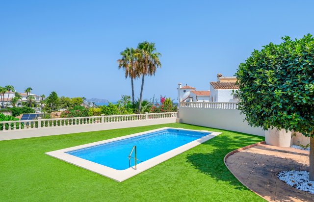 Resale - Villa - Benissa