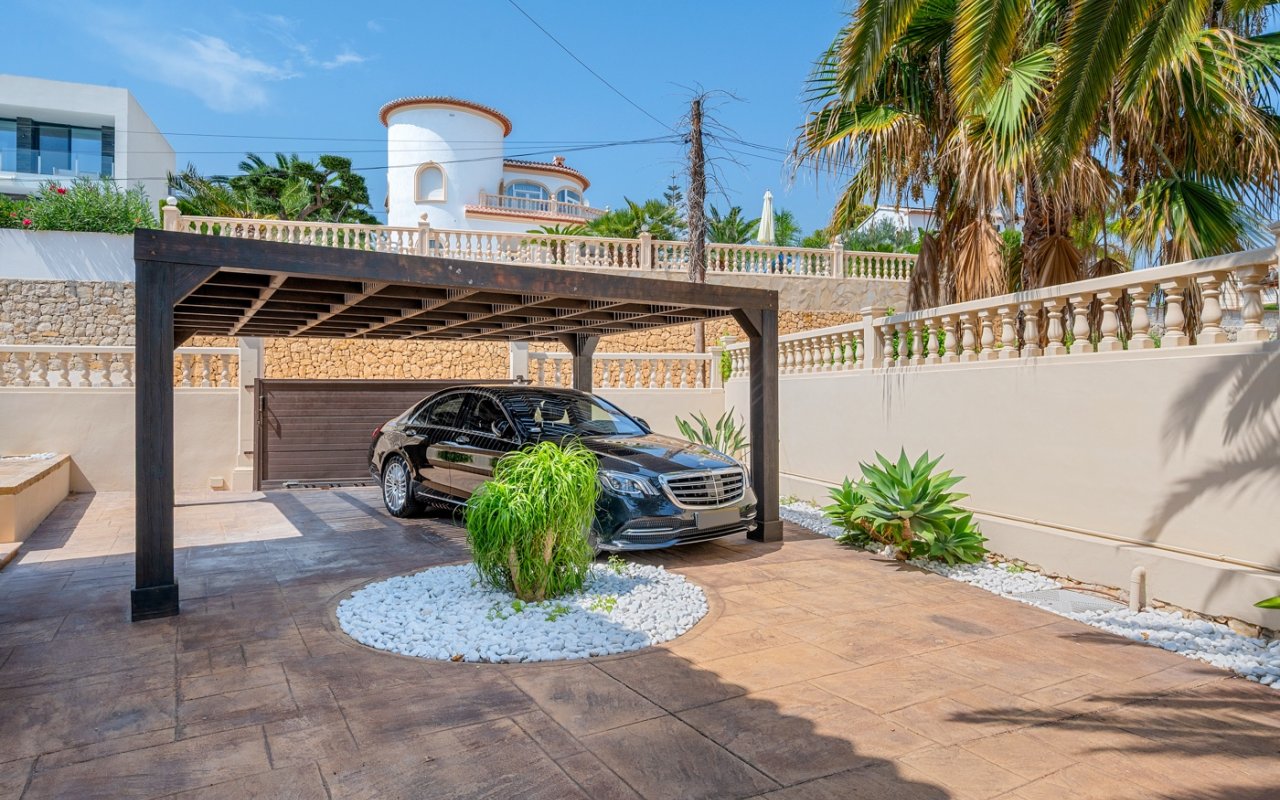 Resale - Villa - Benissa