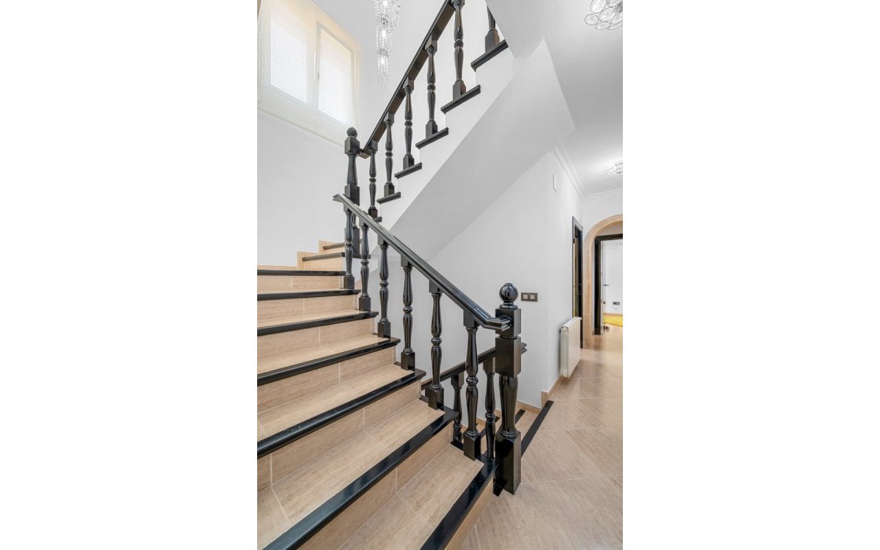 Resale - Villa - Benissa