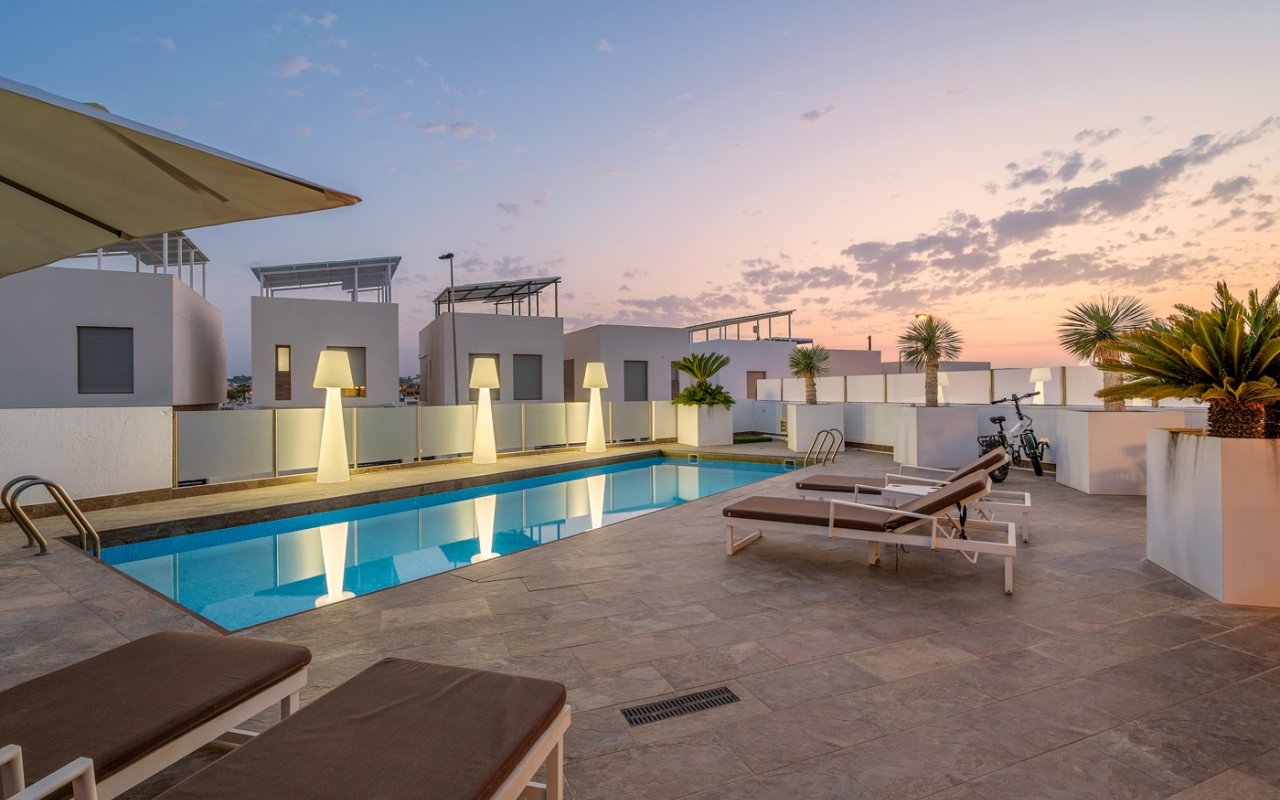 Resale - Villa - Orihuela Costa - Villamartín