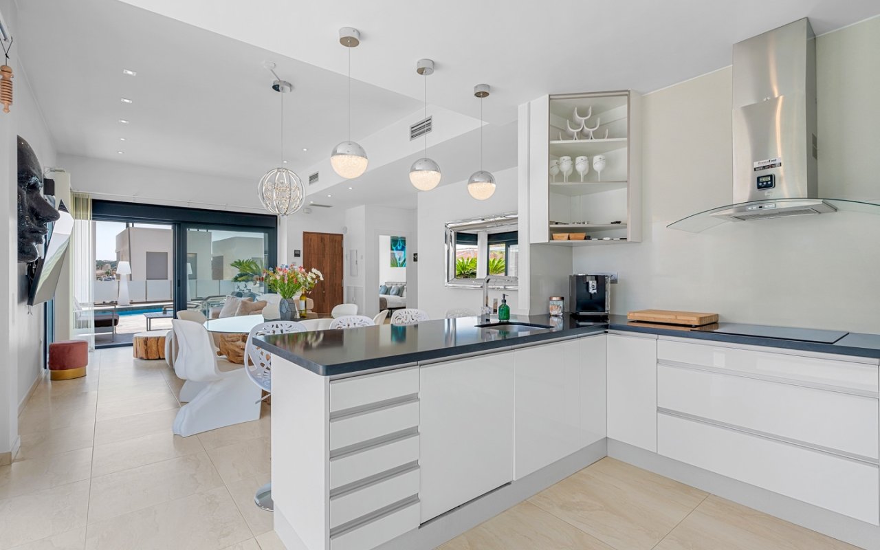 Resale - Villa - Orihuela Costa - Villamartín