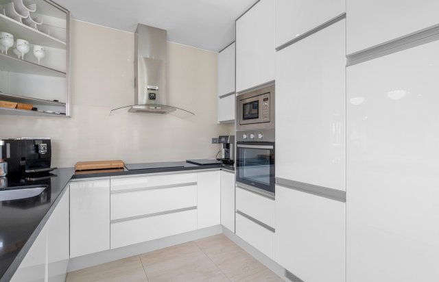 Resale - Villa - Orihuela Costa - Villamartín