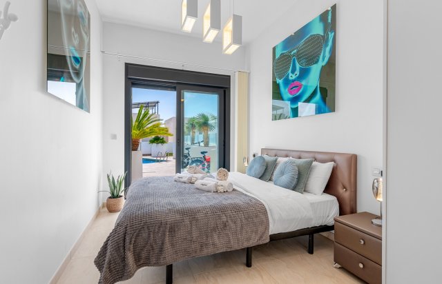 Resale - Villa - Orihuela Costa - Villamartín