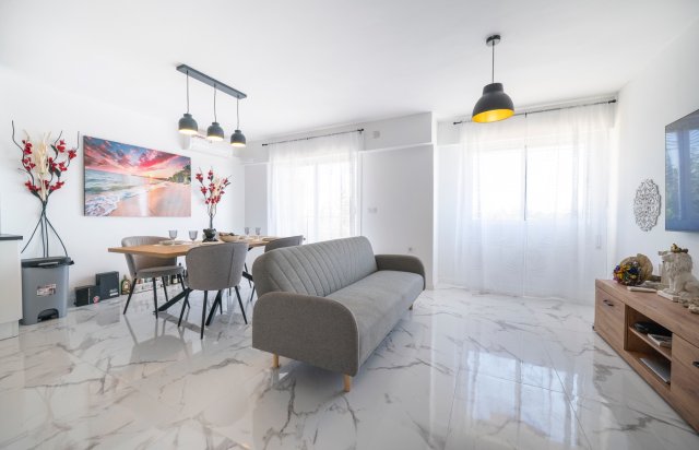 Resale - Flat - Orihuela Costa - Punta Prima