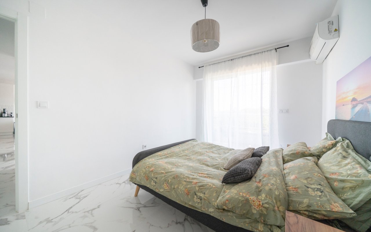 Resale - Flat - Orihuela Costa - Punta Prima