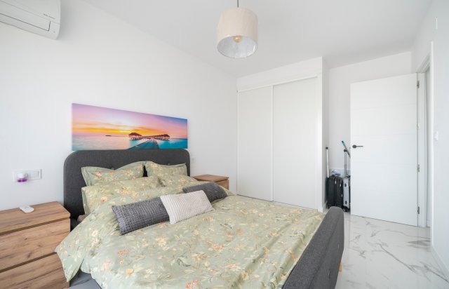 Resale - Flat - Orihuela Costa - Punta Prima