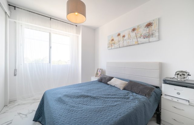 Resale - Flat - Orihuela Costa - Punta Prima