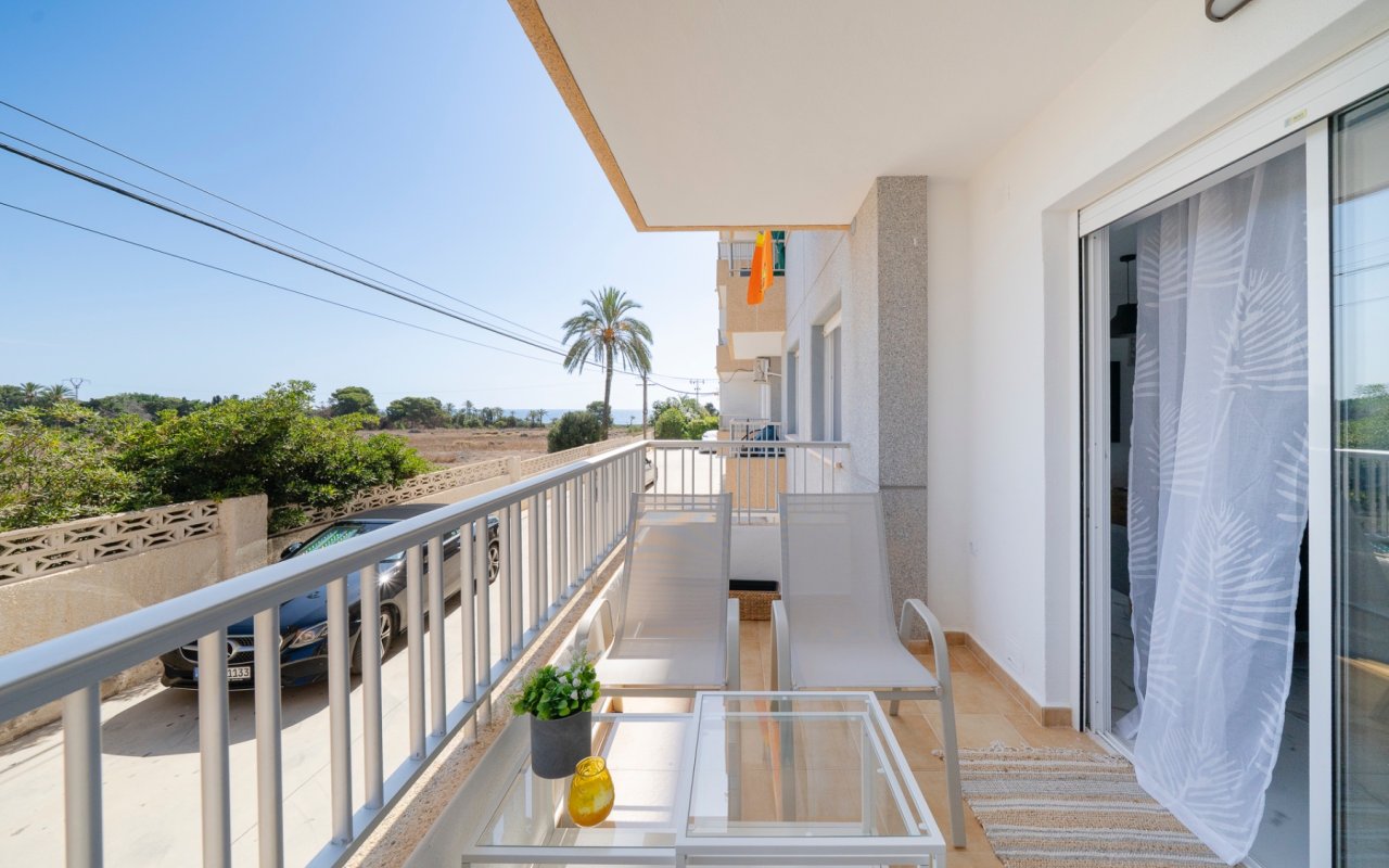 Resale - Flat - Orihuela Costa - Punta Prima