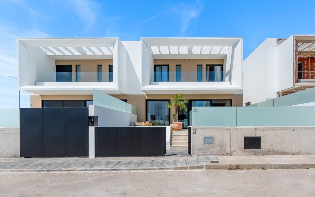 Obra nueva - Town House - Dolores - Sector 3