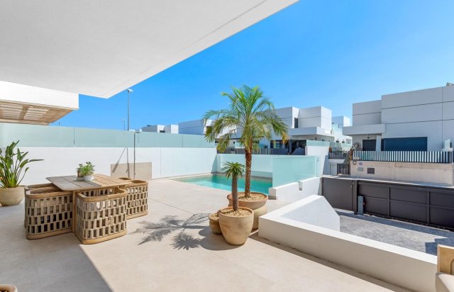 Obra nueva - Town House - Dolores - Sector 3