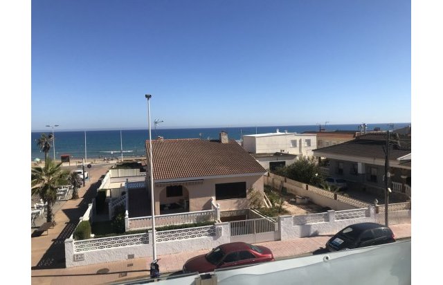 Rynek pierwotny - Villa - Torrevieja - La Mata