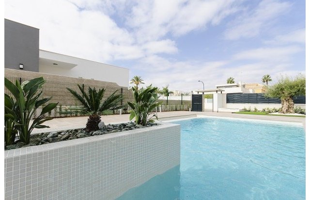 Rynek pierwotny - Villa - Orihuela Costa - Campoamor