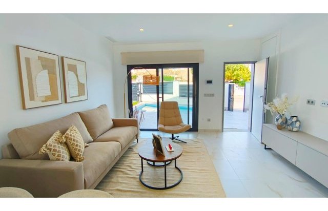 Rynek pierwotny - Villa - Pilar de la Horadada - Pinar de Campoverde