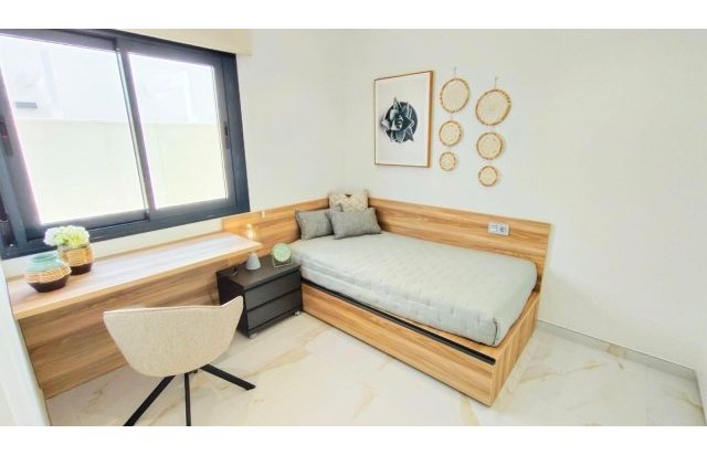 Rynek pierwotny - Villa - Pilar de la Horadada - Pinar de Campoverde