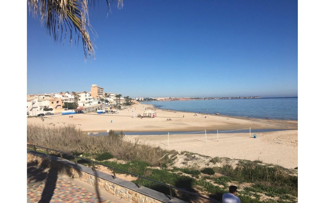 Rynek pierwotny - Villa - Pilar de la Horadada - Las Higuericas