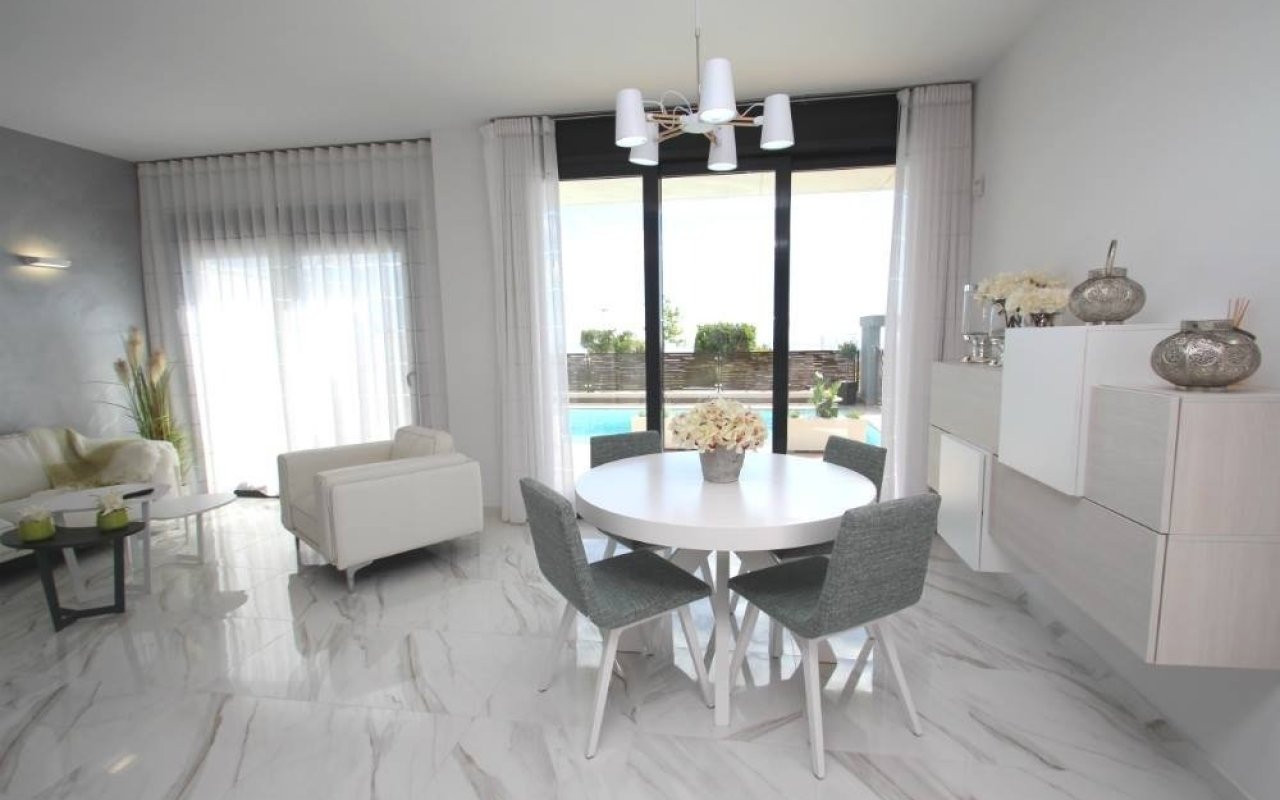 Obra nueva - Villa - San Miguel - Cerro del Sol