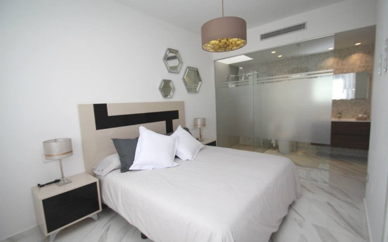 Obra nueva - Villa - San Miguel - Cerro del Sol