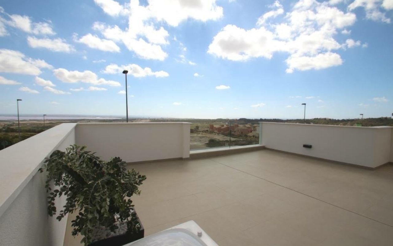 Obra nueva - Villa - San Miguel - Cerro del Sol