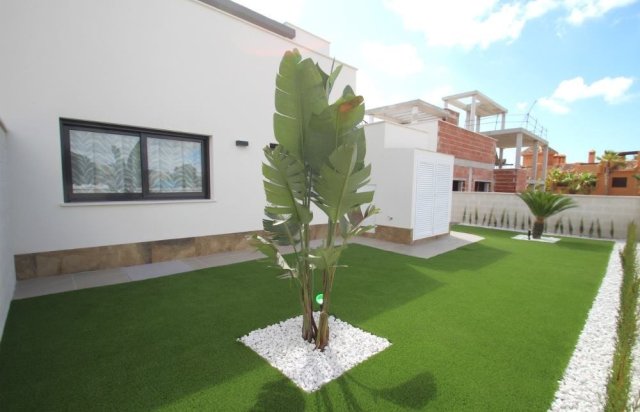 Obra nueva - Villa - San Miguel - Cerro del Sol