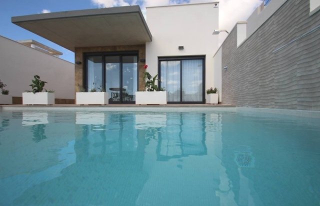 Obra nueva - Villa - San Miguel - Cerro del Sol