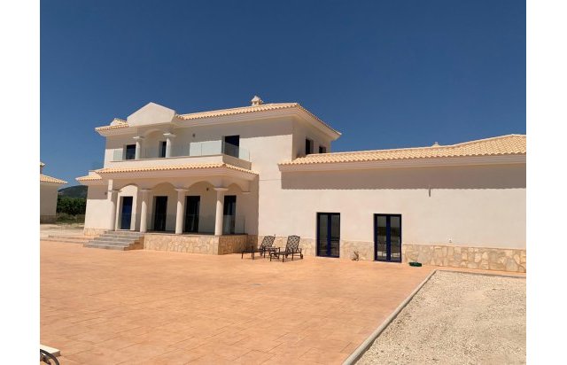 Obra nueva - Villa - Pinoso - Camino Del Prado