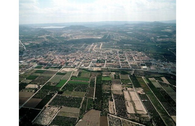 Rynek pierwotny - Daszek - Bigastro - pueblo