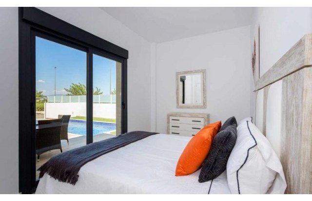 Rynek pierwotny - Villa - Daya Nueva - Centro