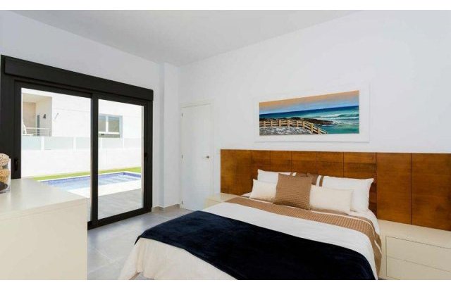 Rynek pierwotny - Villa - Daya Nueva - Centro