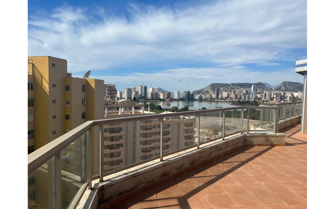 Rynek pierwotny - Daszek - Calpe - Playa La Fossa