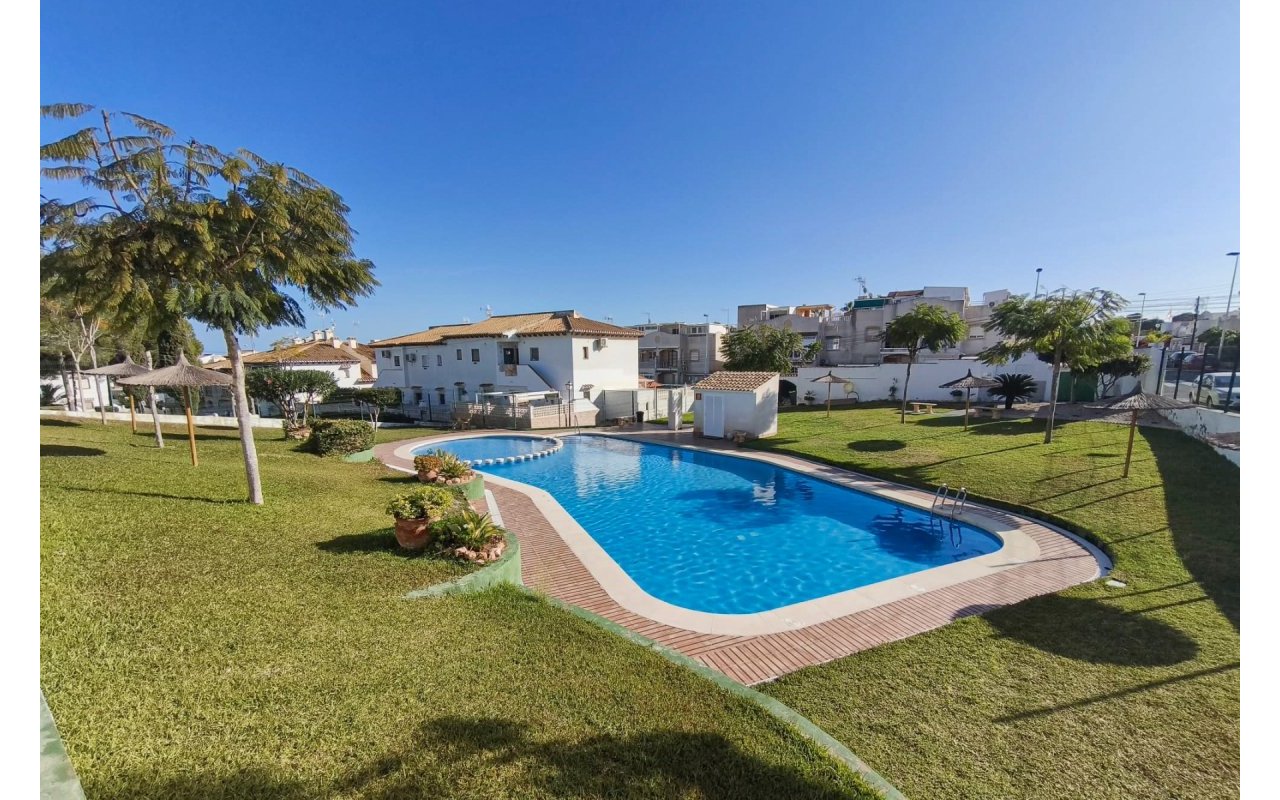 Rynek wtórny - Bungalow - Torrevieja - Lago jardin