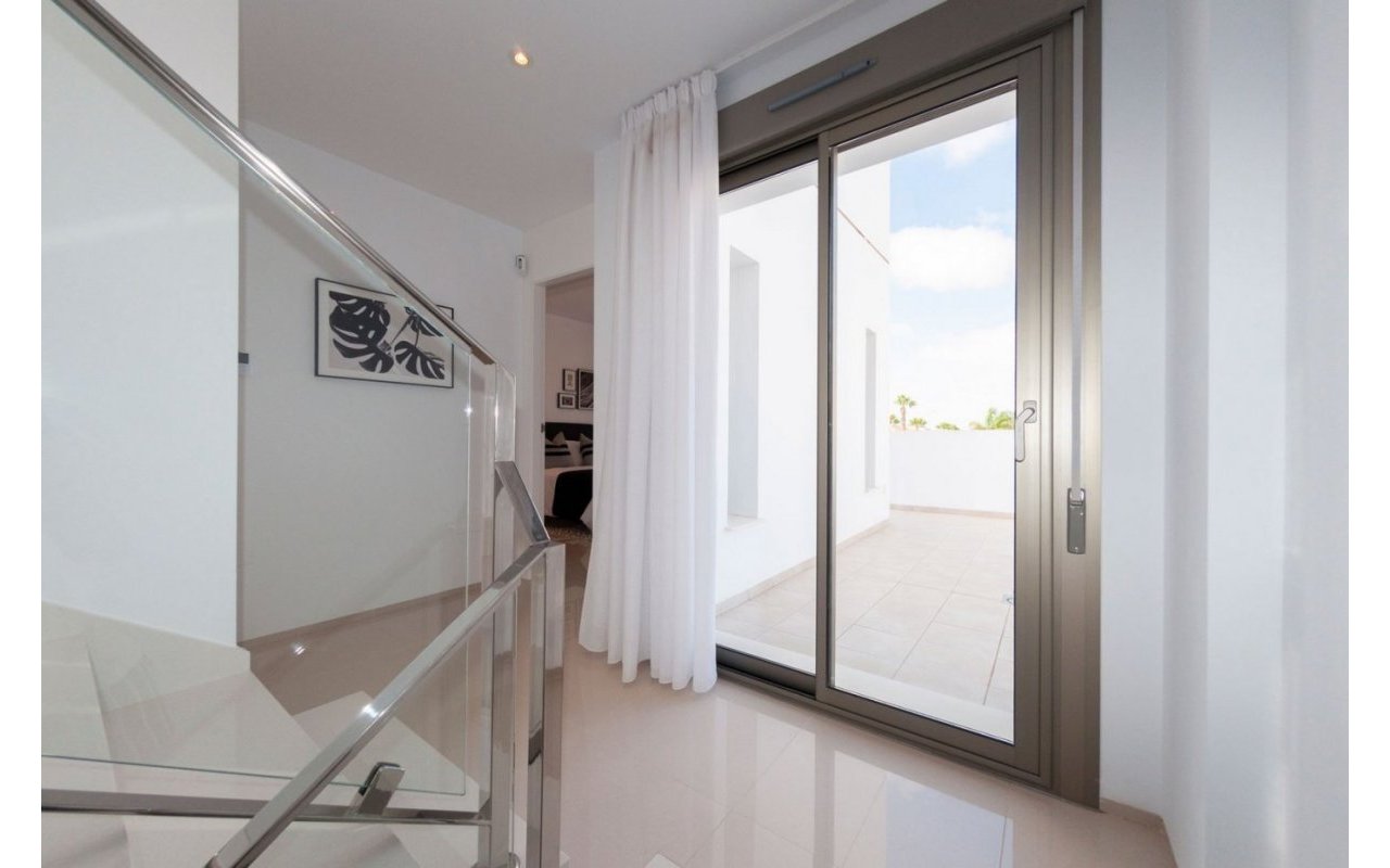 Rynek pierwotny - Villa - Los Alcázares - Playa del Espejo