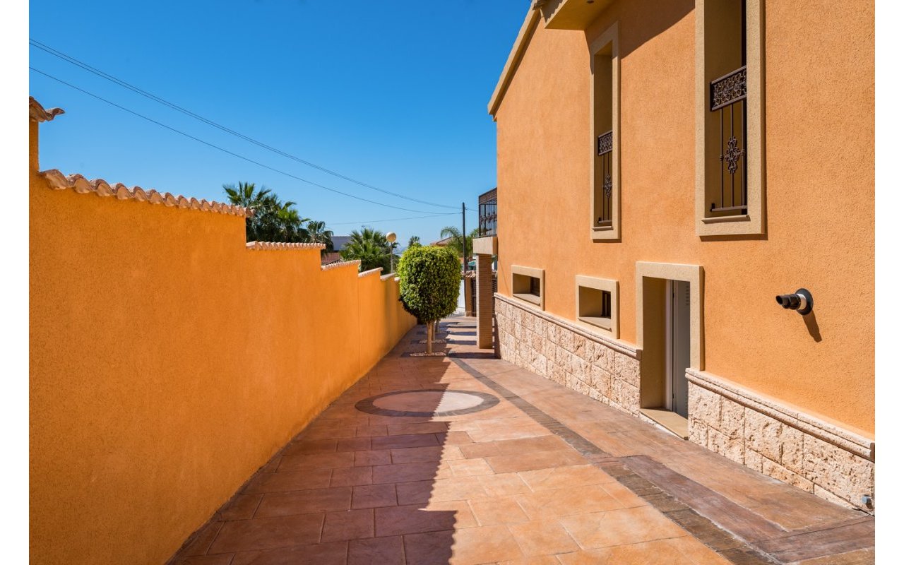 Resale - Villa - Ciudad Quesada - Rojales