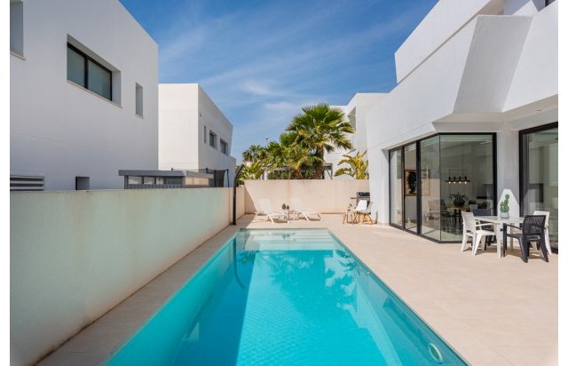 Resale - Villa - Ciudad Quesada - Rojales