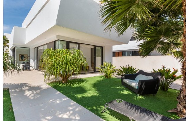 Resale - Villa - Ciudad Quesada - Rojales