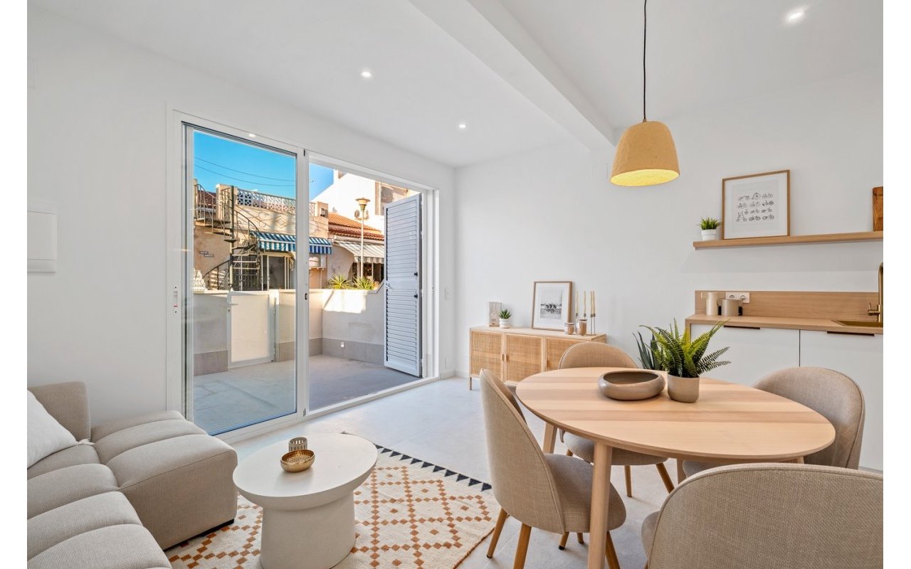 Rynek wtórny - Adosado - Torrevieja - El chaparral