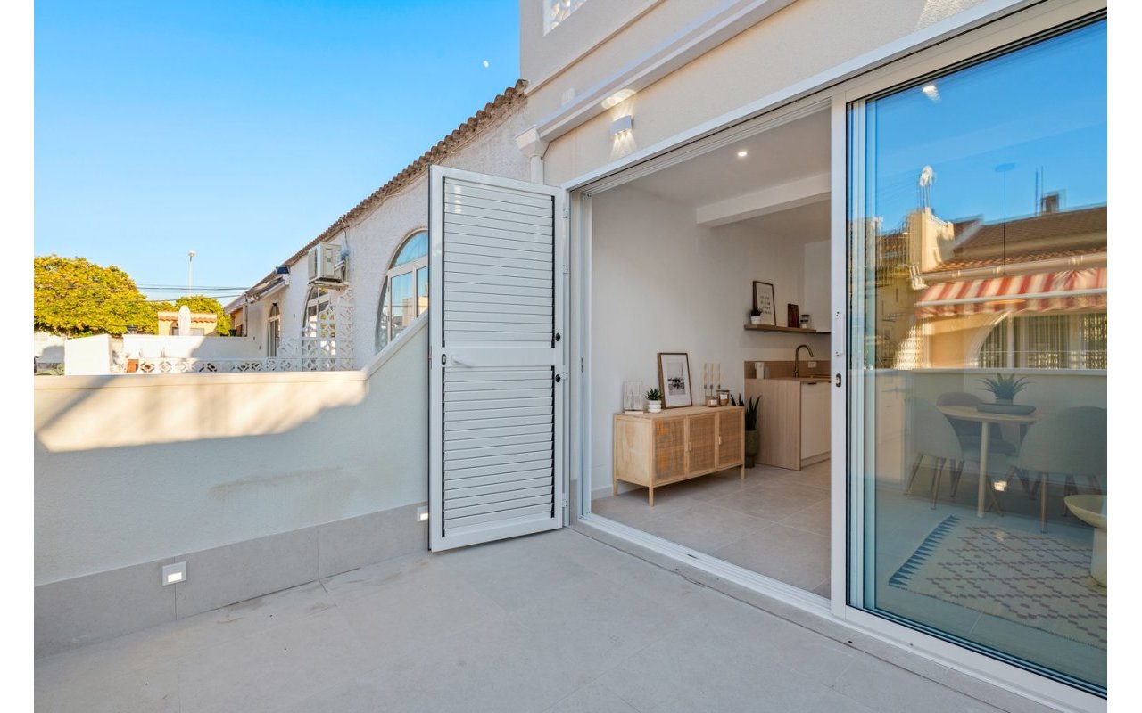 Rynek wtórny - Adosado - Torrevieja - El chaparral