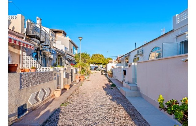 Rynek wtórny - Adosado - Torrevieja - El chaparral