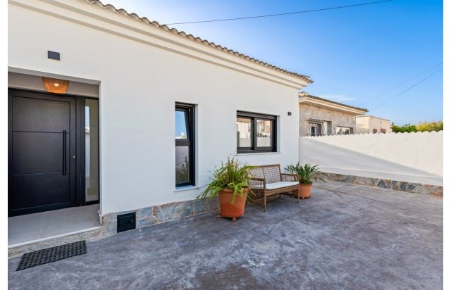 Rynek wtórny - Villa - Torrevieja - El chaparral