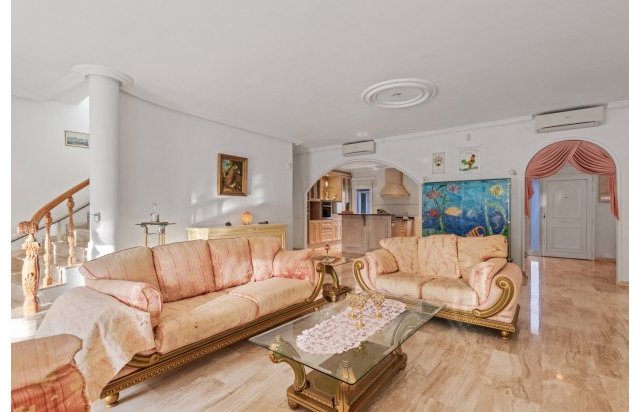 Rynek wtórny - Szalet - Ciudad Quesada - Rojales - Doña pepa