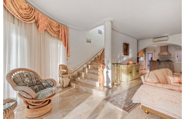 Rynek wtórny - Szalet - Ciudad Quesada - Rojales - Doña pepa