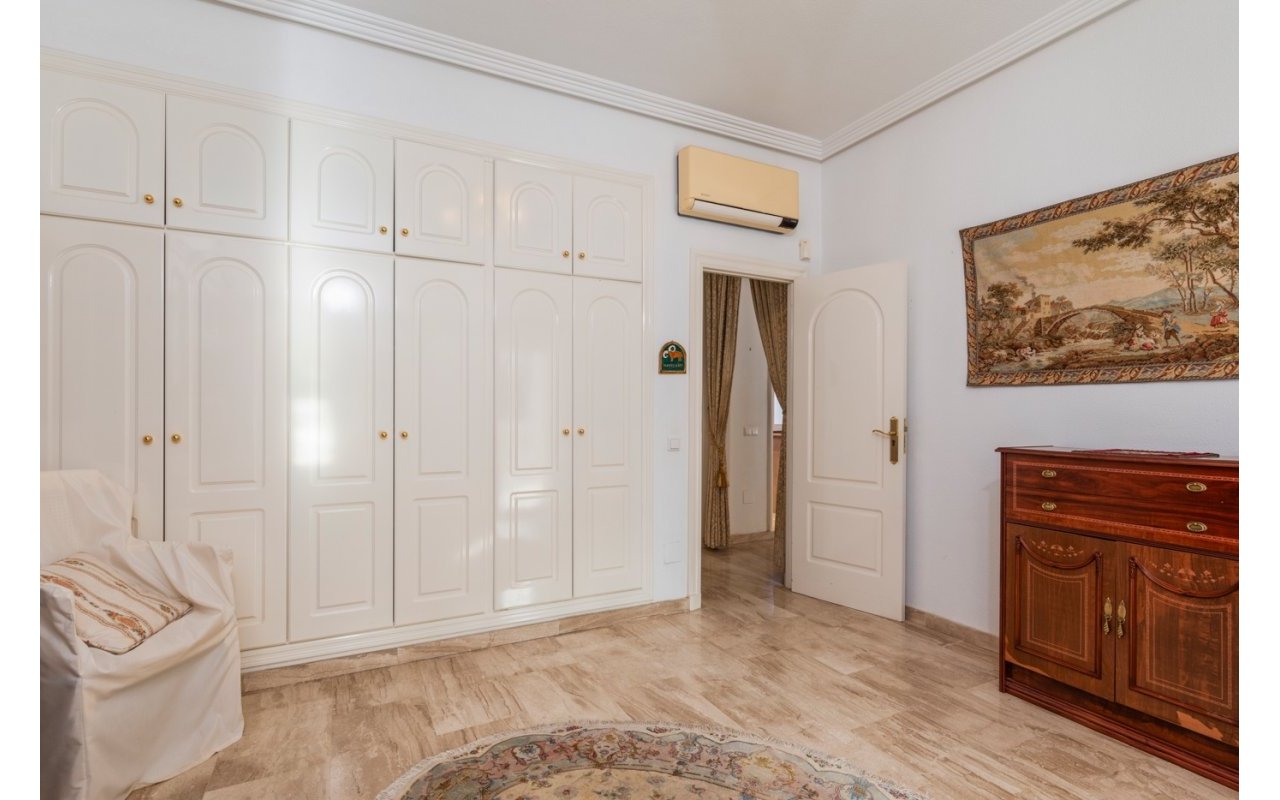 Rynek wtórny - Szalet - Ciudad Quesada - Rojales - Doña pepa