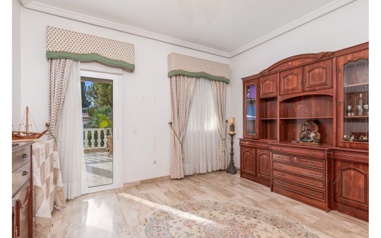 Rynek wtórny - Szalet - Ciudad Quesada - Rojales - Doña pepa