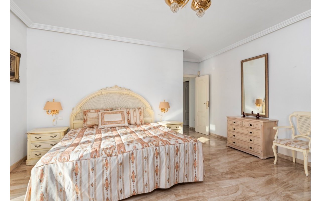 Rynek wtórny - Szalet - Ciudad Quesada - Rojales - Doña pepa