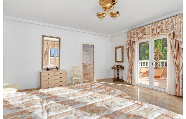 Rynek wtórny - Szalet - Ciudad Quesada - Rojales - Doña pepa