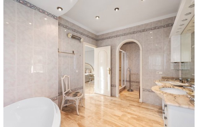 Rynek wtórny - Szalet - Ciudad Quesada - Rojales - Doña pepa