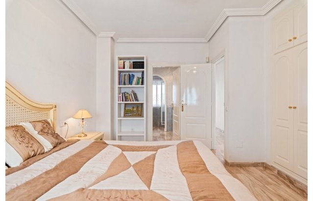 Rynek wtórny - Szalet - Ciudad Quesada - Rojales - Doña pepa