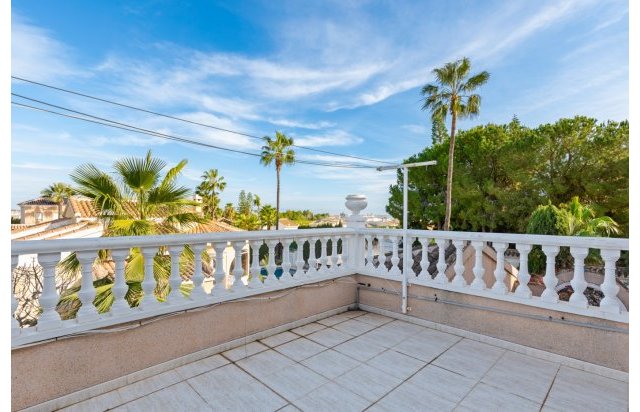 Rynek wtórny - Szalet - Ciudad Quesada - Rojales - Doña pepa