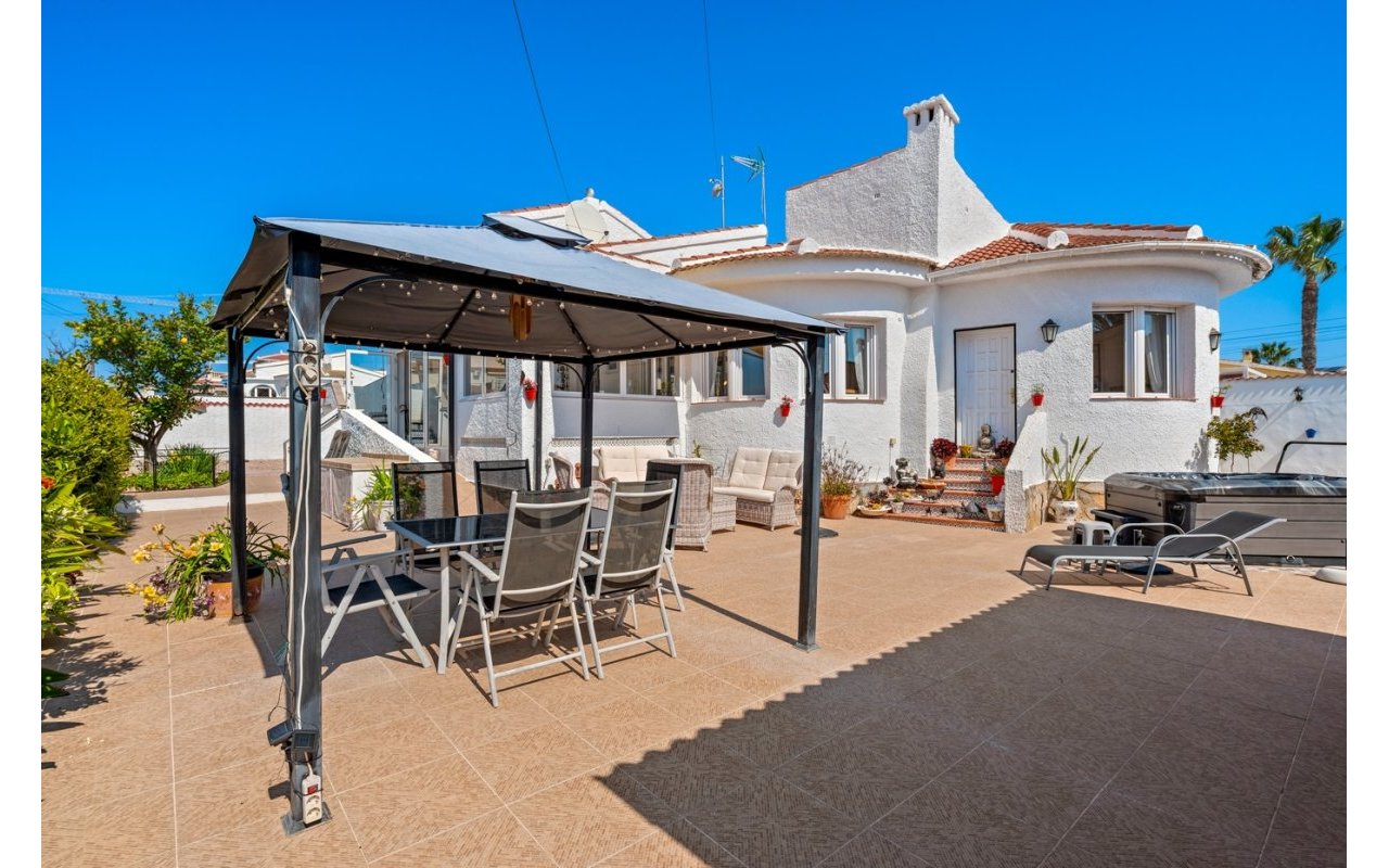 Resale - Villa - Ciudad Quesada - Rojales - Rojales